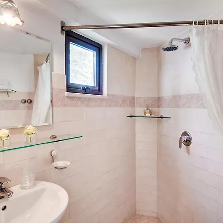 Oliviero Guest house *